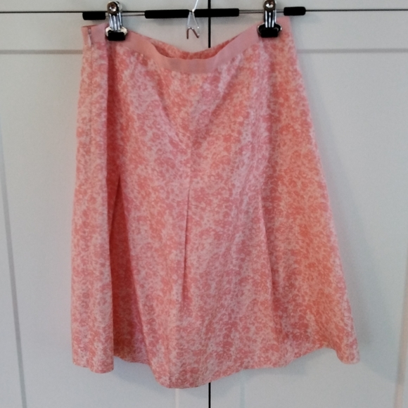 Banana Republic silk skirt size 4 - Picture 1 of 5